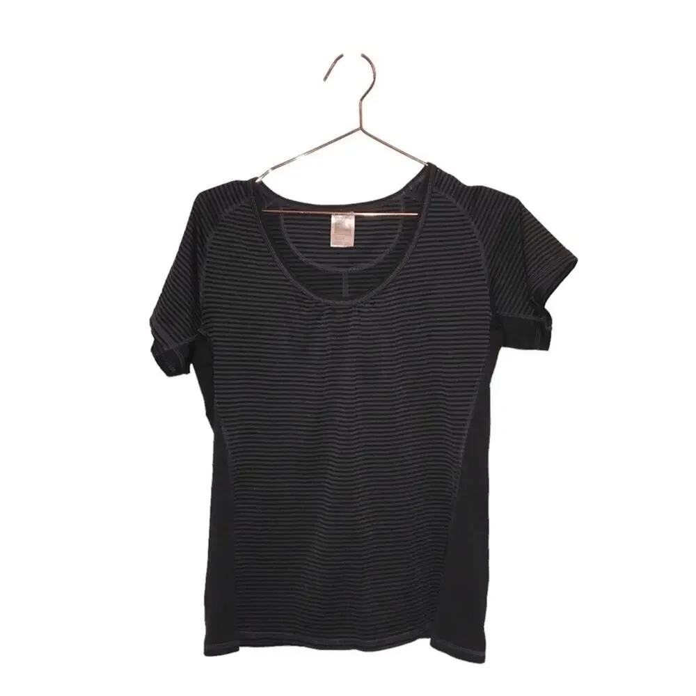 The North Face Black and Gray Striped Athletic Scoop Neck Tee Size Large - Picture 1 of 7